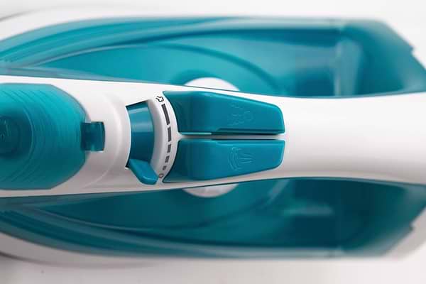 Фото - Праска Gorenje SIH1800TQC