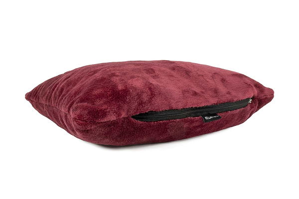 Фото - Набор плед + подушка в авто EVAtech M для Tesla красные MBLMPSMRV042