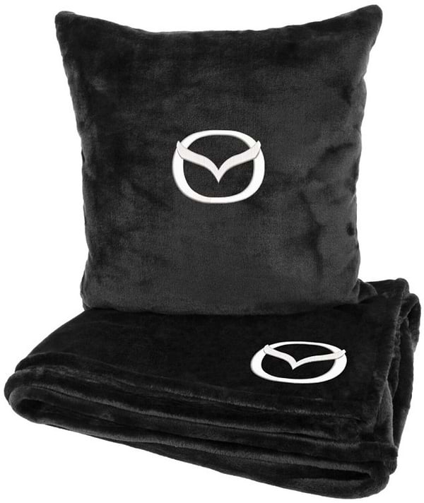 Фото - Набір плед + подушка в авто EVAtech із махри S для Mazda Чорні (MBLMPSSBV099)