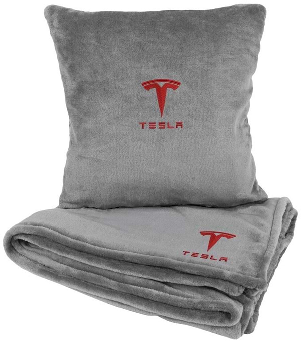 Фото - Набор плед + подушка в авто EVAtech из махры S для Tesla Серые (MBLMPSSGV041)