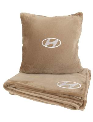 Набір плед + подушка в авто EVAtech із махри S для Hyundai бежеві (MBLMPSSIV012)