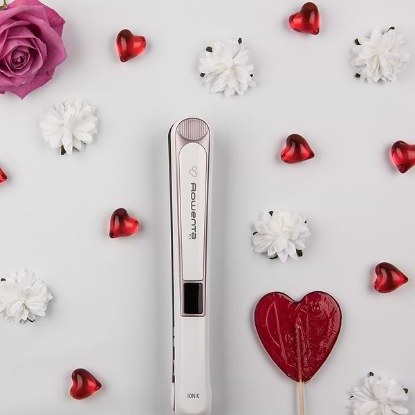 Фото - Выпрямитель волос Rowenta SF7460F0