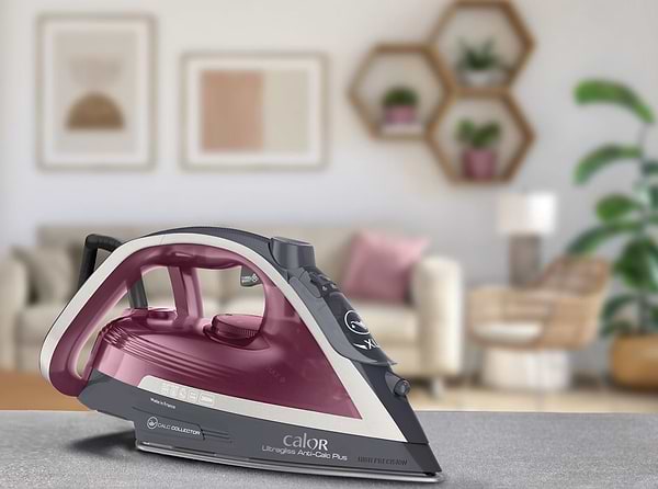 Фото - Уценка - Утюг Tefal Ultragliss Plus FV6840E0