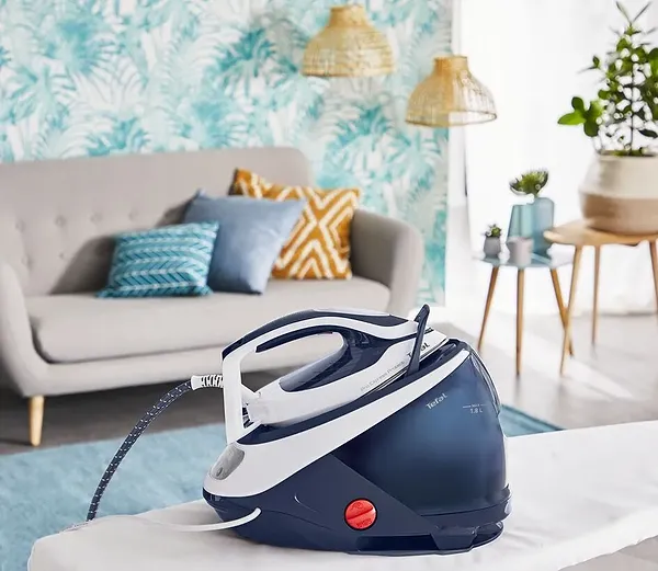 Фото - Утюг с парогенератором Tefal GV9221E0