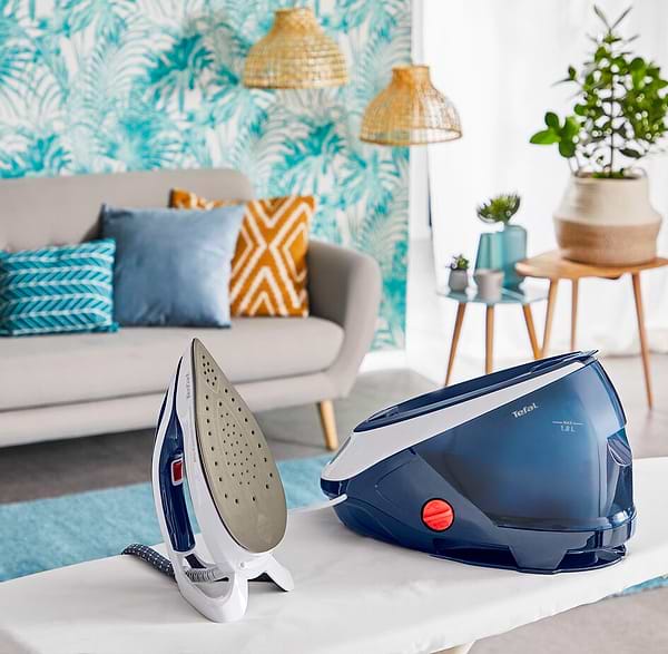 Фото - Утюг с парогенератором Tefal GV9221E0