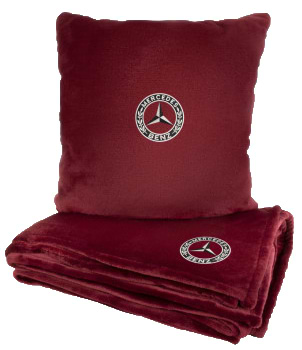 Фото - Набор плед + подушка в авто EVAtech M для Mercedes-Benz красные MBLMPSMRV017