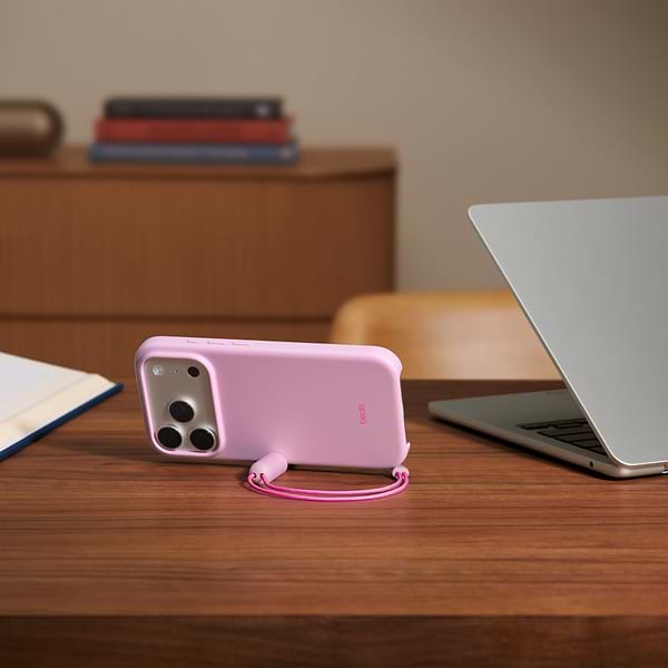 Фото - Чохол для смартфону Apple Beats iPhone 17 Pro Kickstand Case with MagSafe and Camera Control Pebble Pink (MGY84)