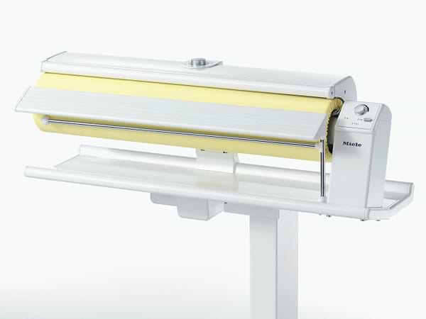 Фото - Прасувальний каток Miele B995 D