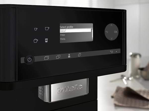 Фото - Кофемашина Miele CM 6150 OBSW
