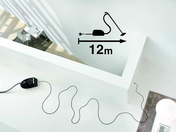 Фото - Пылесос для сухой уборки с мешком Miele SGDF3 OBSW