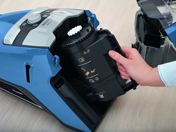 Фото - Пылесос для сухой уборки без мешка Miele SKCF3 Blizzard CX1 синий техно (parquet)