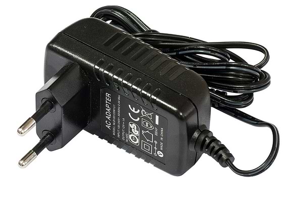 Фото - Коммутатор локальної мережі (Switch) MikroTik CSS106-5G-1S