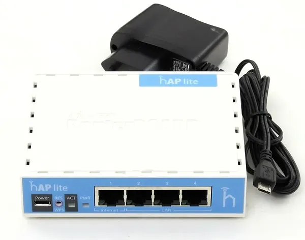 Фото - Маршрутизатор интернет WiFi4 MikroTik hAP Lite RB941-2ND