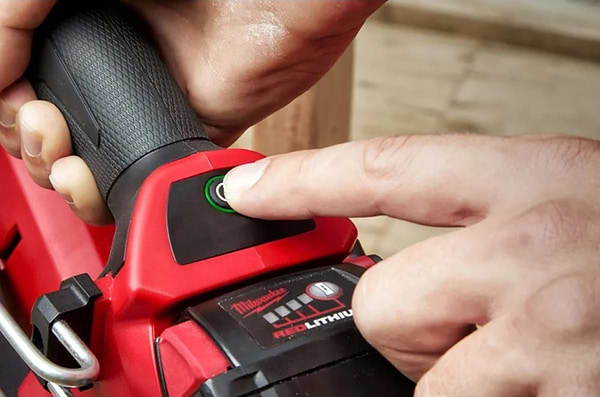 Фото - Гвоздезабиватель Milwaukee M18 FUEL FFNS-502C (4933478302)