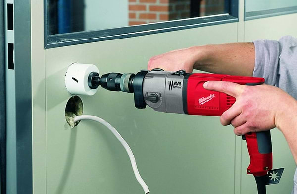 Фото - Ударная дрель Milwaukee PD2E 24 RS (4933380462)