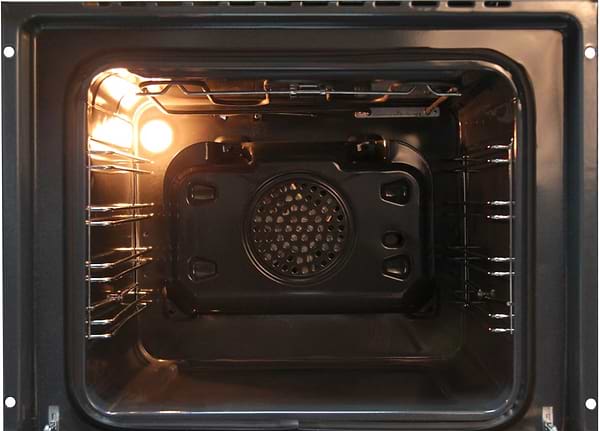Фото - Духовой шкаф электрический Minola OE 6413 BL/INOX