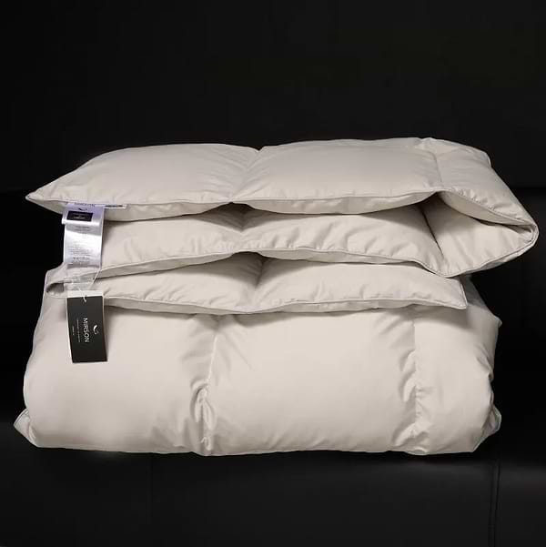 Фото - Ковдра демісезонна двоспальна євро MirSon шовкова №1060 Silver Cloud 200х220 см (2200010356465)