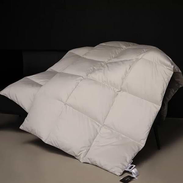 Фото - Одеяло зимнее двуспальное евро MirSon 100% пух Сатин-Премиум пуходержащий № 066 "Silver Cloud" 220х240 (2200009348693)