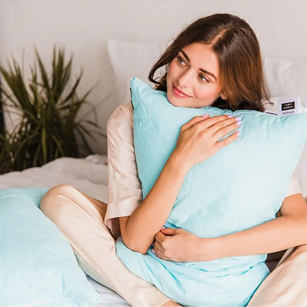 Фото - Подушка стандартна MirSon 1161 Valentino EcoSilk 70х70 см (2200001515437)