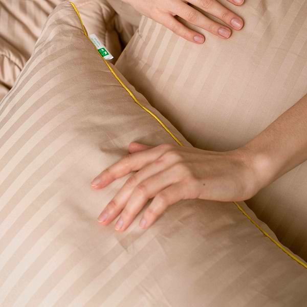 Фото - Подушка стандартна MirSon вовняна 1223 Carmela Hand Made Premium Висока 40х60 см (2200001517387)