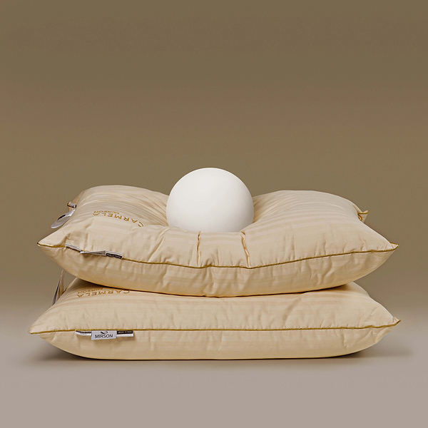 Фото - Подушка стандартна MirSon 1485 Carmela Hand Made memory effekt Висока 70х70 см (2200001540316)