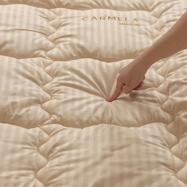 Фото - Одеяло летнее двуспальное евро MirSon 3M Thinsulate №1336 Carmela Hand Made 200x220 см (2200001528635)