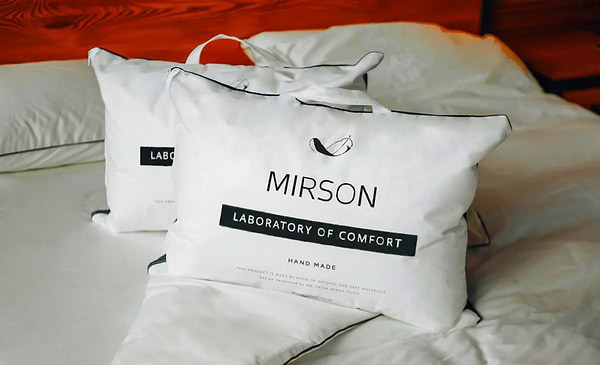 Фото - Подушка стандартная MirSon Eco Jojoba №617 с эвкалиптом Средняя 60х60 (2200000852250)