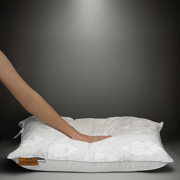 Фото - Подушка стандартна MirSon №15-46 Ferrero Тенсель (MODAL) White 50х70 см (2200011165790)