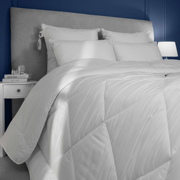 Фото - Ковдра всесезонна двоспальна MirSon №1654 Eco Light White 172x205 см (2200002652551)