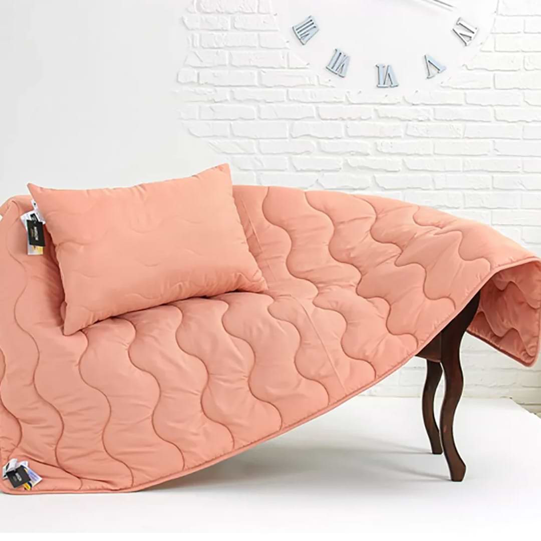 Фото - Подушка стандартная MirSon шерстяная №1770 Eco Light Coral средняя 50х70 см (2200003709919)