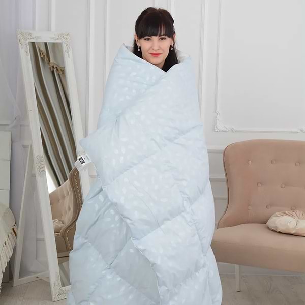 Фото - Одеяло демисезонное двуспальное евро MirSon №1837 Bio-Blue 90% пух 200x220 (2200003013467)