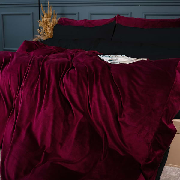 Фото - Комплект постельного белья MirSon Велюр Winter Frost 28-0007 + 28-0002 Poinsettia Velvet 175х210 (2200004007434)