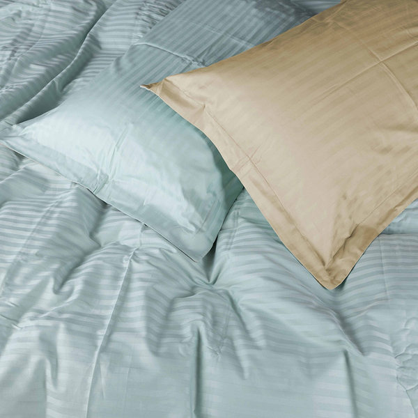 Фото - Комплект постільної білизни MirSon Satin Stripe 30-0013 +30-0002 Sensuous 143х210 см (2200005259269)