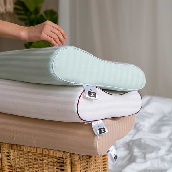 Фото - Подушка ортопедична MirSon №6003 Noble stripe Royal Pearl 58х40х10.5 (2200003260724)