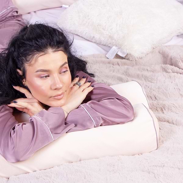 Фото - Подушка валик MirSon №8587 Velvet Line 28-0004 Cream Полістирол 100х16 см (2200006346562)