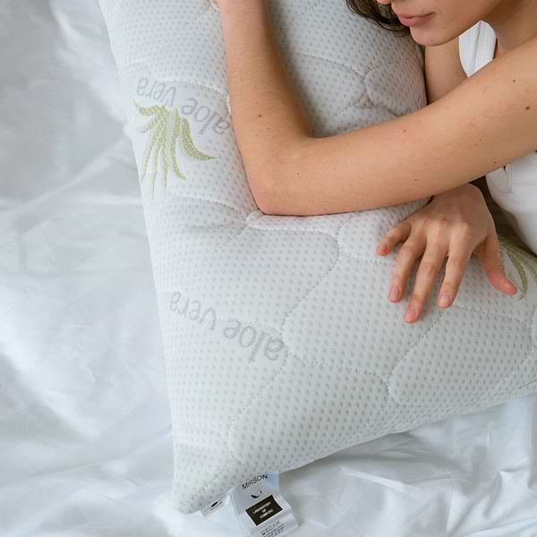 Фото - Подушка стандартная MirSon №807 Alberto EcoSilk Hand made 50х70 см (2200003037241)