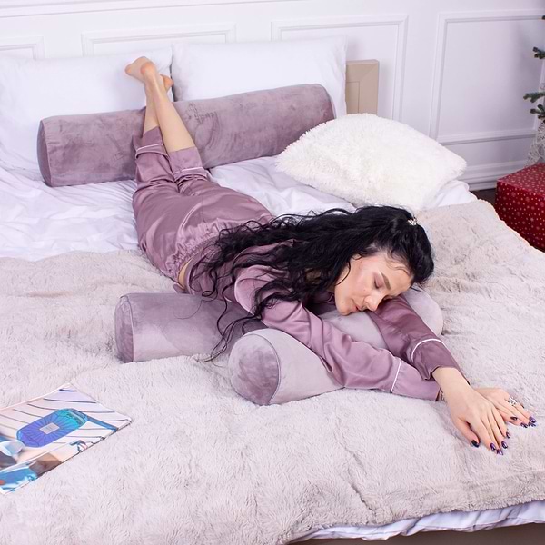 Фото - Подушка валик MirSon №8129 Velvet Line 28-0005 Ashen EcoSilk 100х20 см (2200006249191)