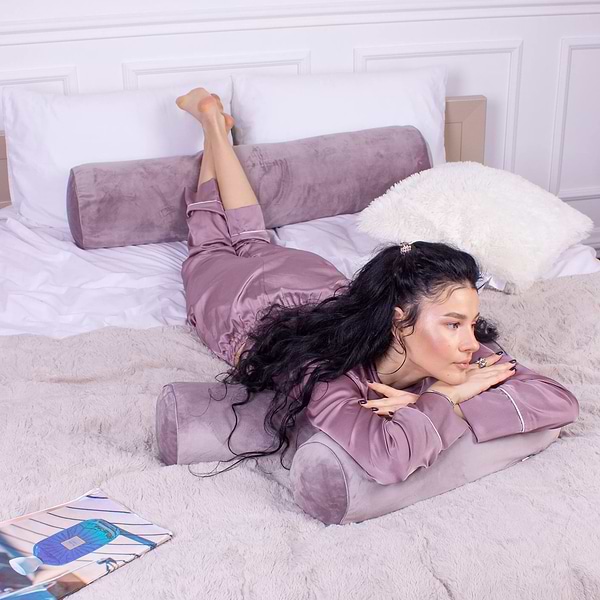 Фото - Подушка валик MirSon №8129 Velvet Line 28-0005 Ashen EcoSilk 100х20 см (2200006249191)