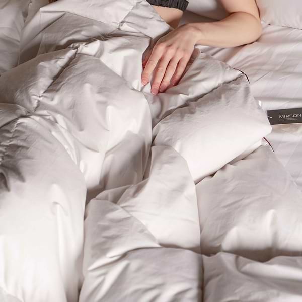 Фото - Ковдра зимова двоспальна MirSon DeLuxe 030 172x205 см (2200000004444)