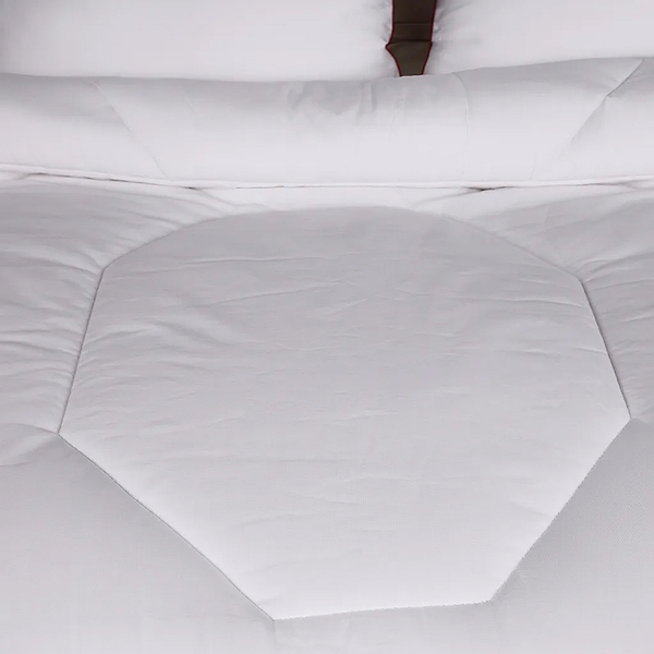 Фото - Одеяло демисезонное двуспальное MirSon DeLuxe Eco-Soft 815 172x205 см (2200000621641)