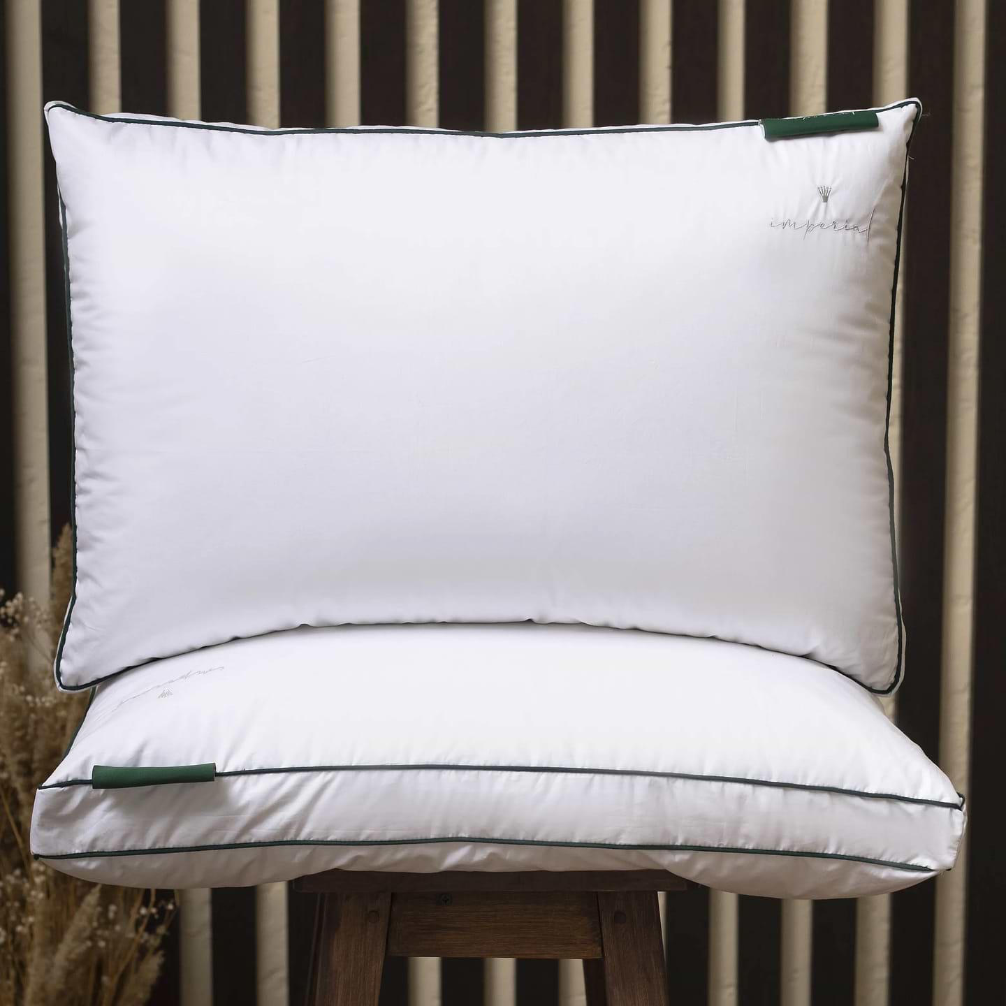 Подушка стандартна MirSon Трьохкамерна Imperial Delight середня 70х70 (2200007209712)