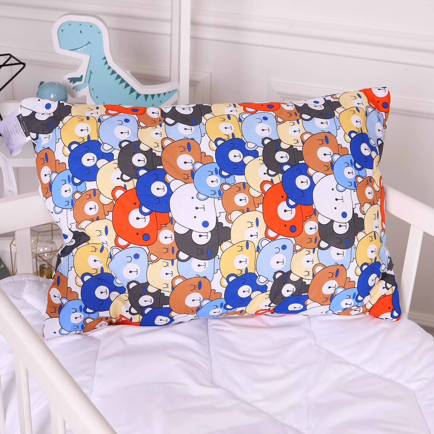Подушка детская стандартная MirSon Kids Time 20-0032 Colored bears 40х60 см EcoSilk (2200009669088)