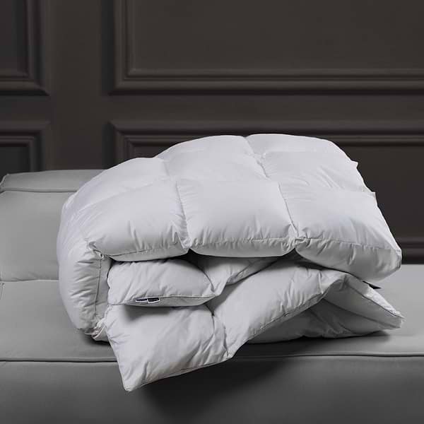 Фото - Одеяло демисезонное полуторное MirSon пуховое Raffaello 051 140x205 см (2200000003911)