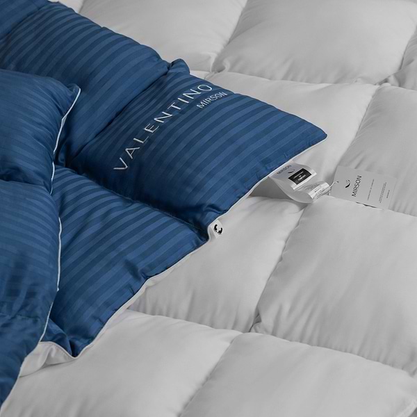 Фото - Ковдра демісезонна полуторна MirSon 
пухова Valentino 031 140х205 см (2200000003904)