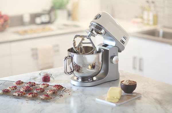 Фото - Кухонная машина Kenwood KMX750ACR