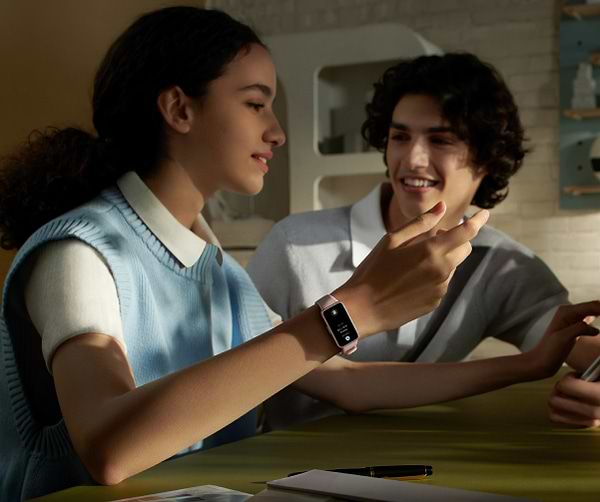 Фото - Смарт-часы Huawei Band 8 Sakura Pink