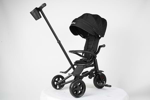 Фото - Триколісний велосипед Qplay Nova Niello Black (S700-12 Nova+ Eva)