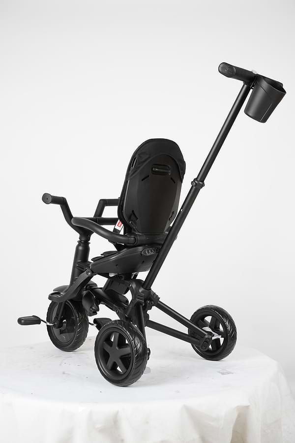 Фото - Триколісний велосипед Qplay Nova Niello Black (S700-12 Nova+ Eva)