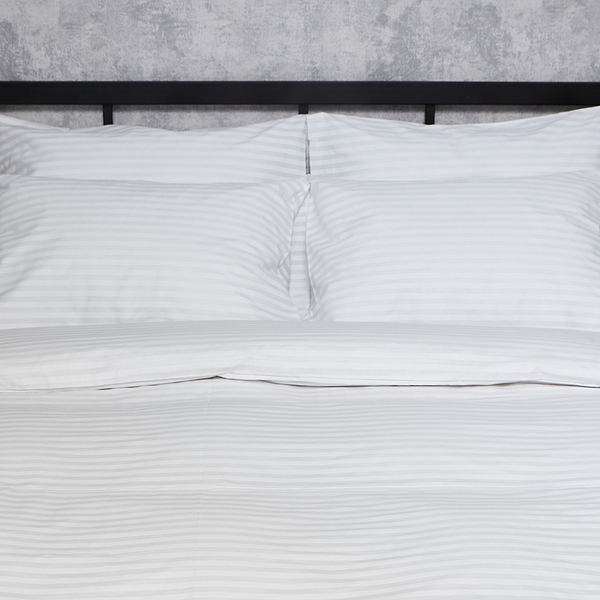 Фото - Комплект постільної білизни Moon&Star прост. 220х240 + 2 нав. 50х70 Бязь Gold Люкс White Harmony (MS-880000514)