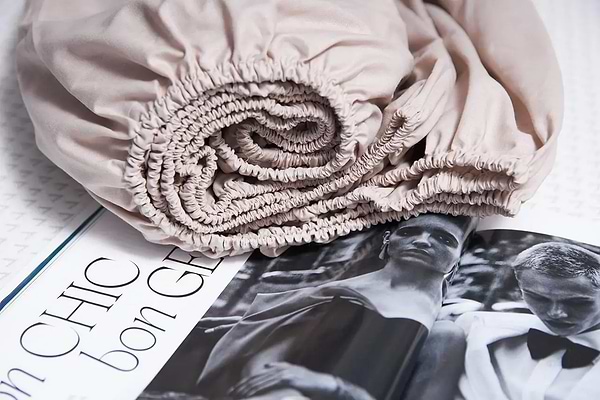 Фото - Простирадло полуторне Moon&Star на гумці Blanc Бязь Gold Люкс 140х190х20 см (MS-850000049)